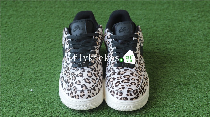 Air Force 1 07 LX Animal Print Pack